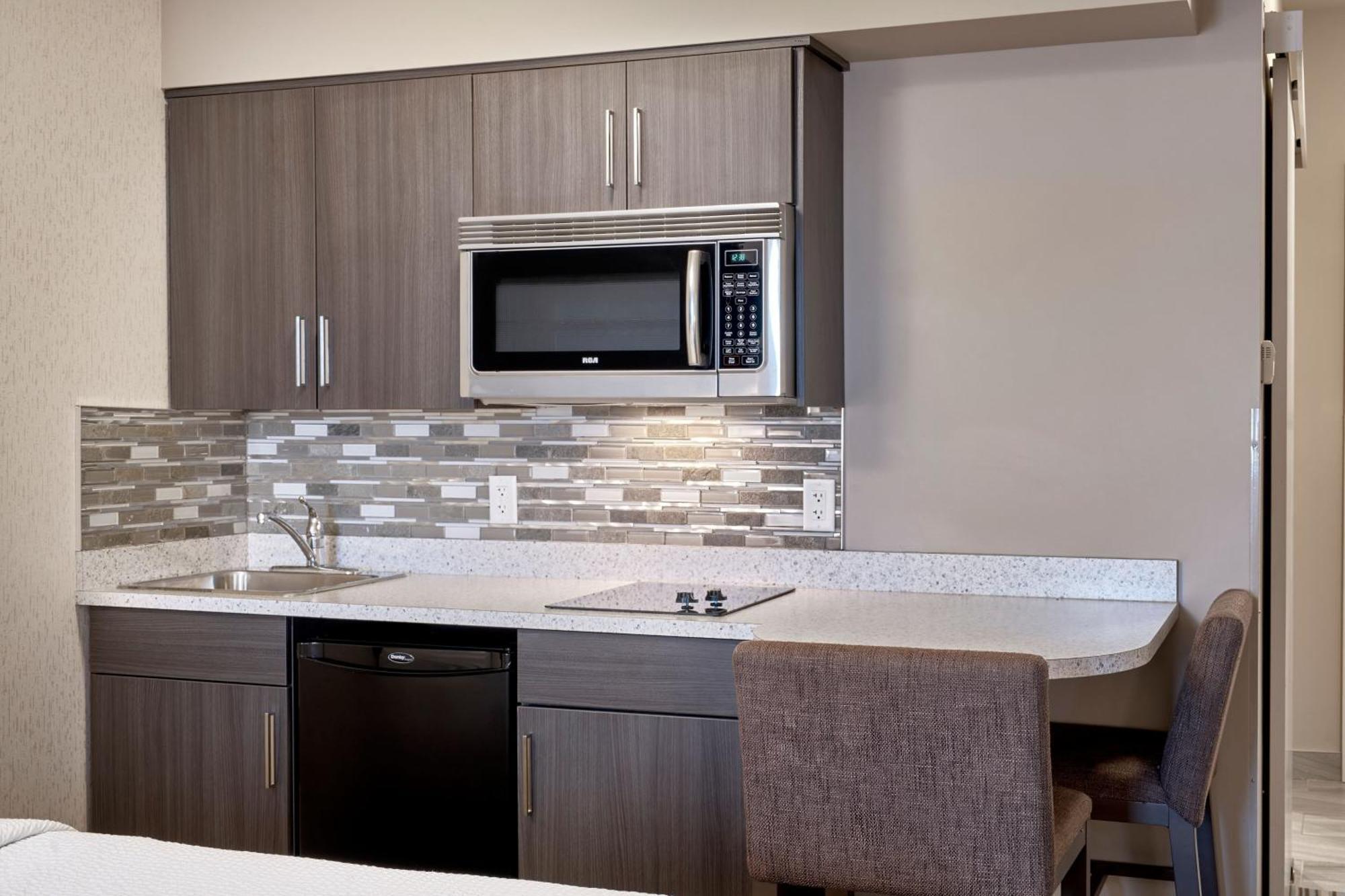 Fairfield Inn & Suites By Marriott Airdrie Ngoại thất bức ảnh