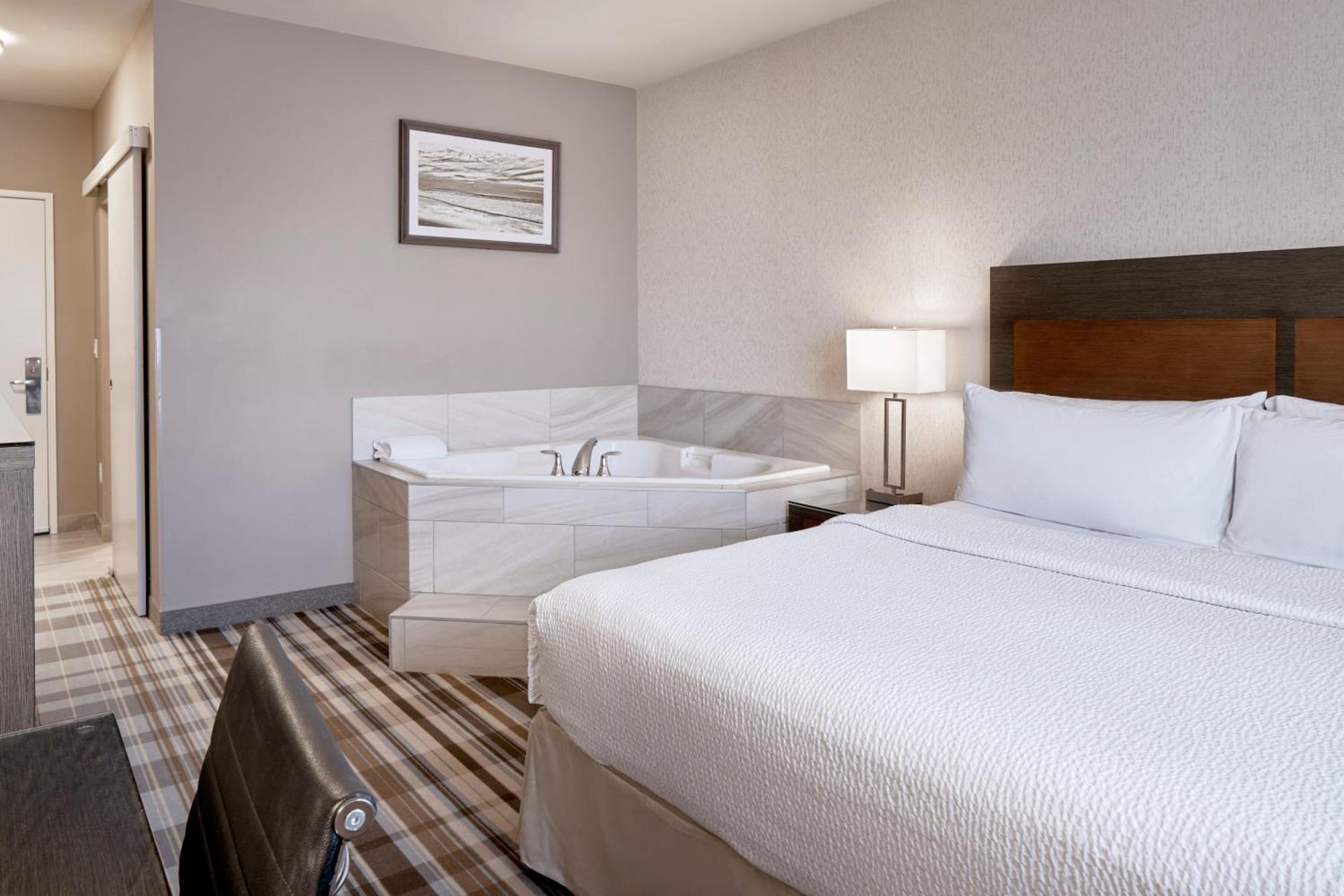 Fairfield Inn & Suites By Marriott Airdrie Ngoại thất bức ảnh